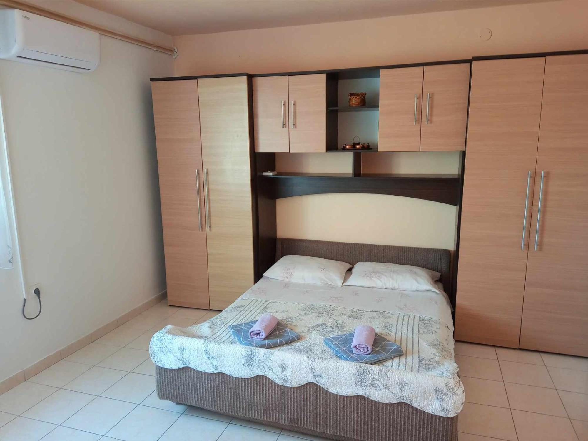 Nela Apartment *
