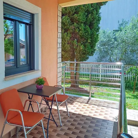 Apartments Nela Pula Exterior photo